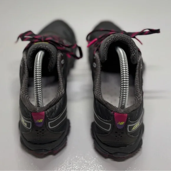 New Balance WT1010v2 Trail Running Shoes Women’s 7.5 Gray Pink Vibram - Picture 7 of 14
